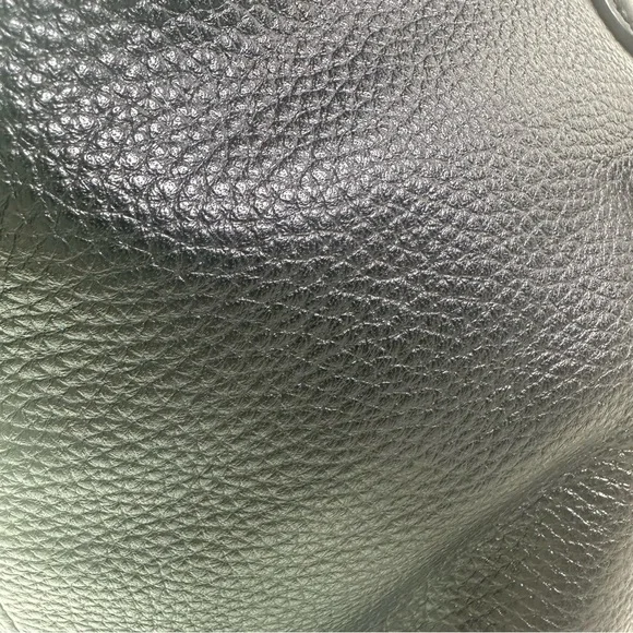 NEW RADLEY LONDON SOUTHWARK LANE BLACK LEATHER ZIP AROUND TOTE - Picture 12 of 14